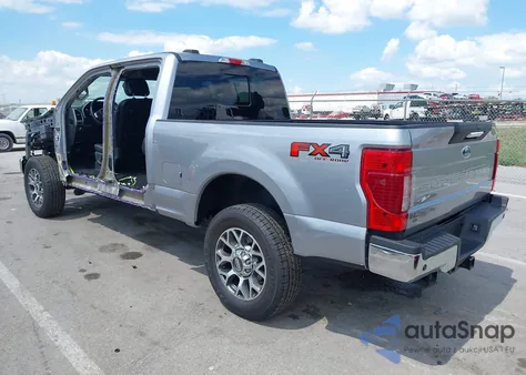 2020 Ford F-250 Lariat z USA, uszkodzony, nr VIN 1FT7W2BN1LED76893